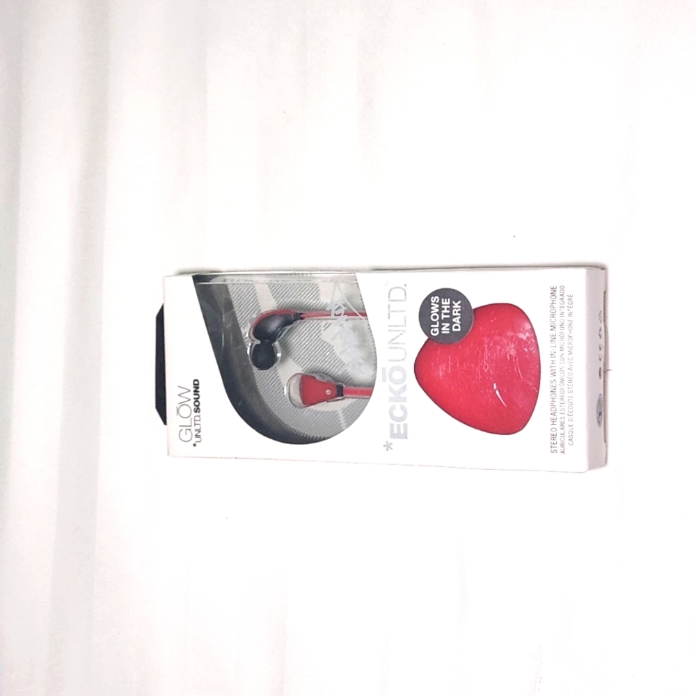 Ecko Unltd Glow Stereo Headphones With In Line Microphone. NEW